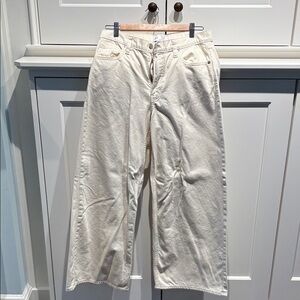 GAP Cream Baggy Mid-Rise Jeans in Size 6 Short